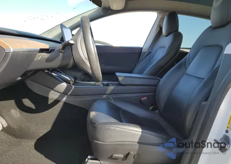 2020 Tesla Model Y from USA, damaged, VIN 5YJYGDEE3LF038807